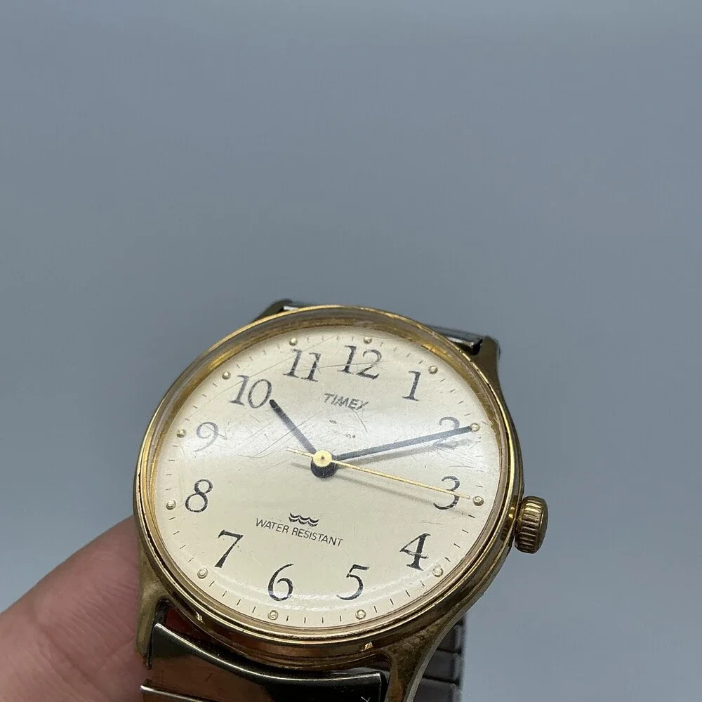 Vintage Timex 1970s Mens Watch 33mm Gold Tone Stretch Band Manual Wind